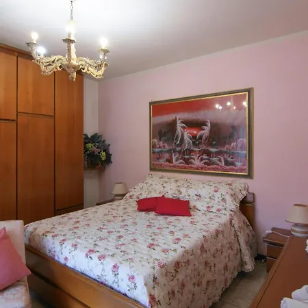 Stunning In With Private Swimming Pool, Be Inside Or Outside Διαμέρισμα