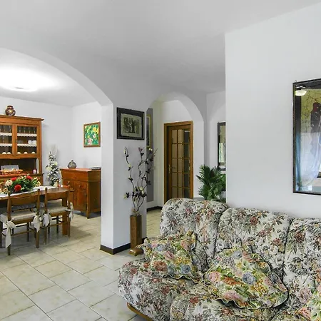 Stunning In With Private Swimming Pool, Be Inside Or Outside Διαμέρισμα *