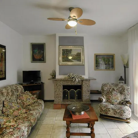 Διαμέρισμα Stunning In With Private Swimming Pool, Be Inside Or Outside Barga