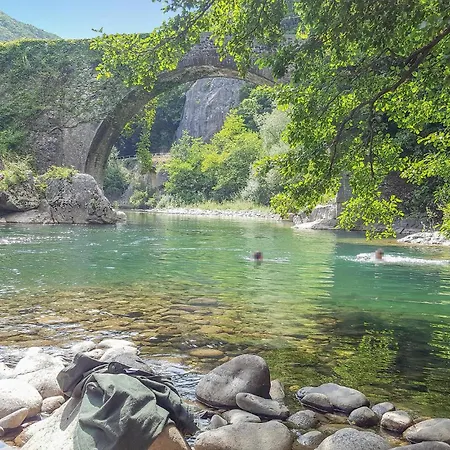 Διαμέρισμα Stunning In With Private Swimming Pool, Be Inside Or Outside Barga